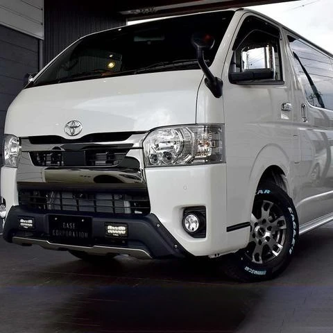 Good Condition HIACE mini bus diesel gasoline small bus 15 passenger mini bus