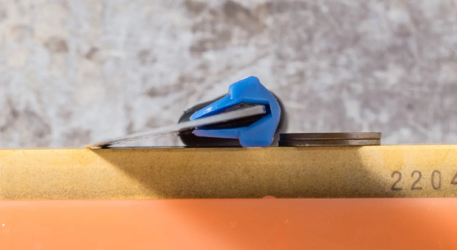 Knife Sharpening Angle Guide for whetstone Made in Japan Handy alumin ceramic grinding wheel touches for home use