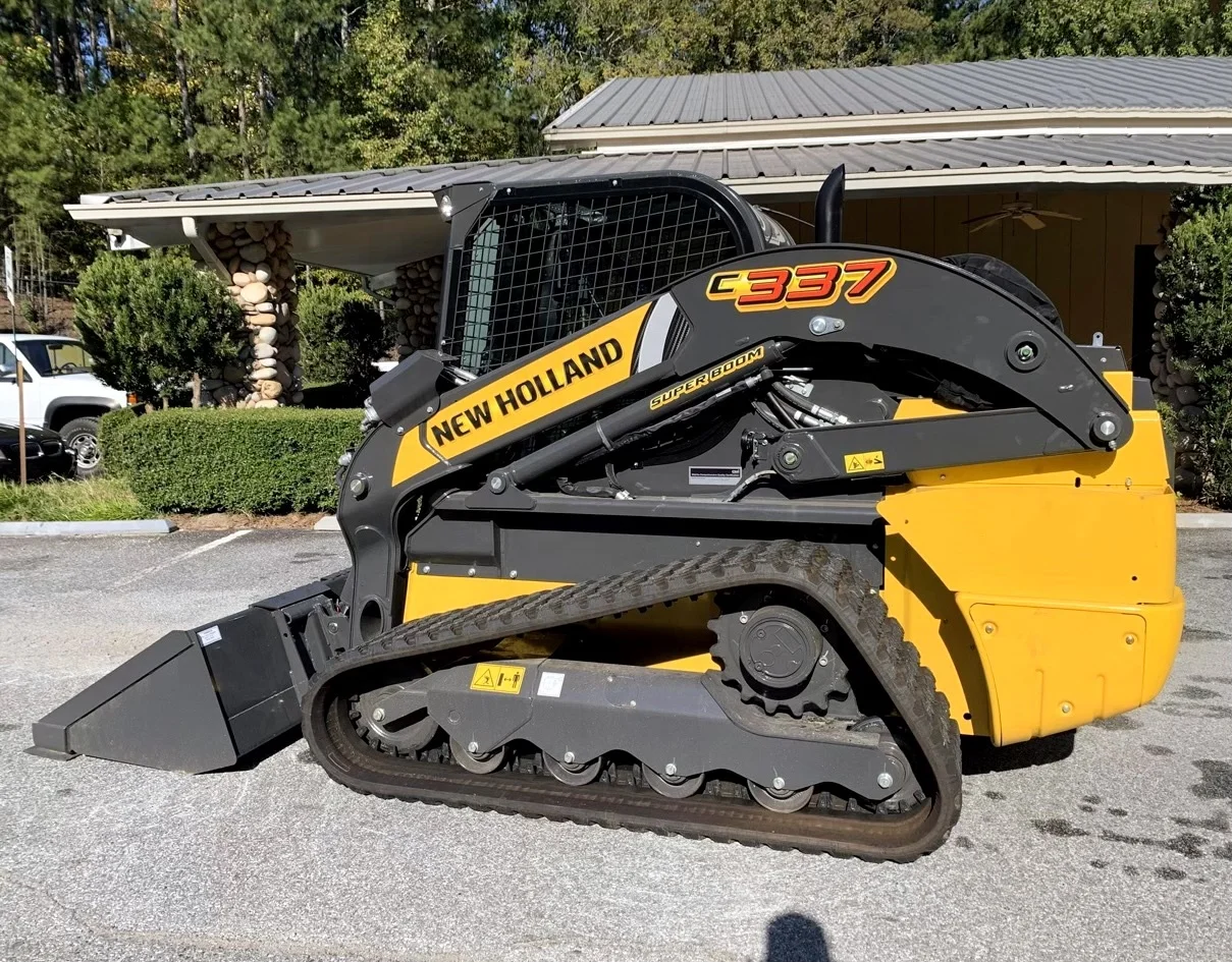 Best Deal 239 Hours Used NH C337 Track Skid Steer Cab AC and Heater 2 Speed Quick Coupler Back Up Camera, Radio Ready to Ship
