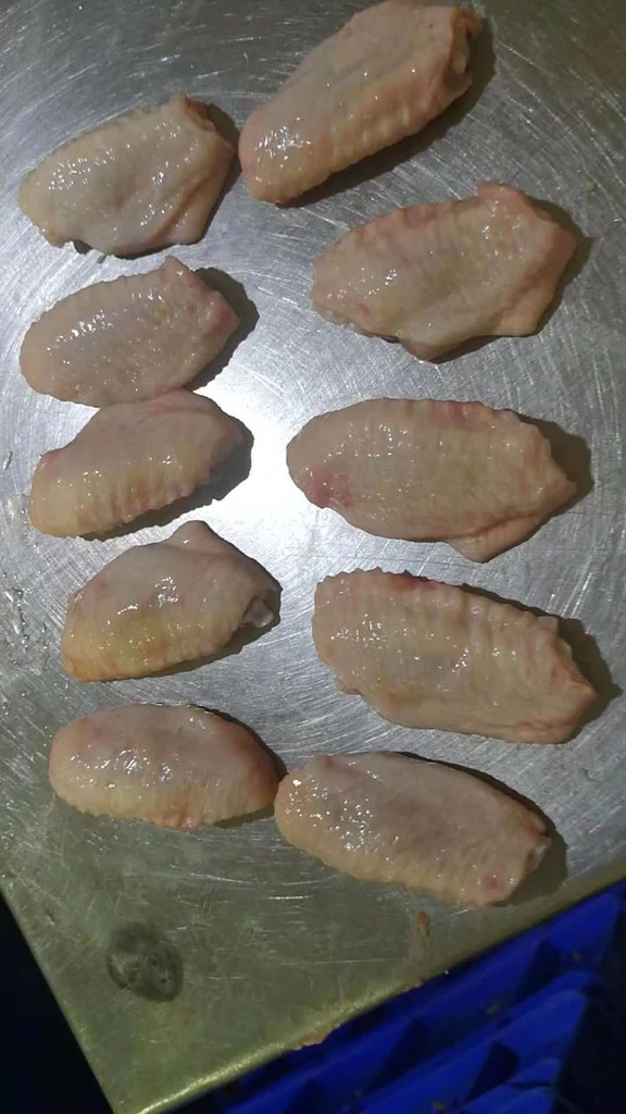 HALAL FROZEN CHICKEN 2/3 JOINT WINGS - MID WINGS FROM BRAZIL