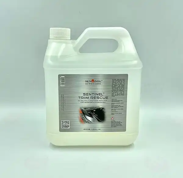 Milky Clear Color Singapore Brand Hydrophobic Effect Rejuvenate Faded Plastic & Rubber Trim Rescue Plastic Restorer - 4 Litters