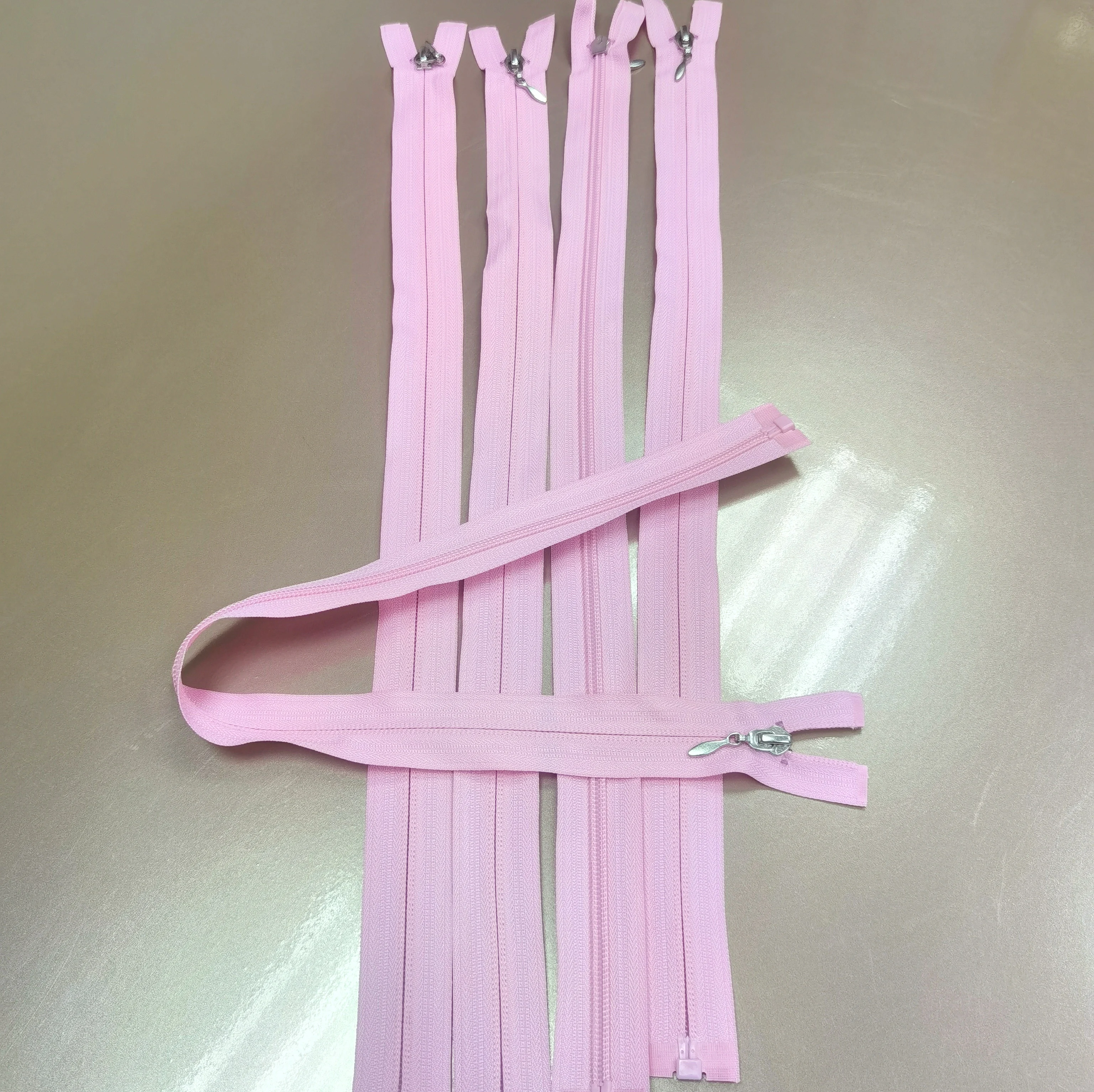 OEKO-TEX Black No.5 Nylon Zipper Auto Lock Slider Matte Coated  Tape 50 60 70 80 90cm