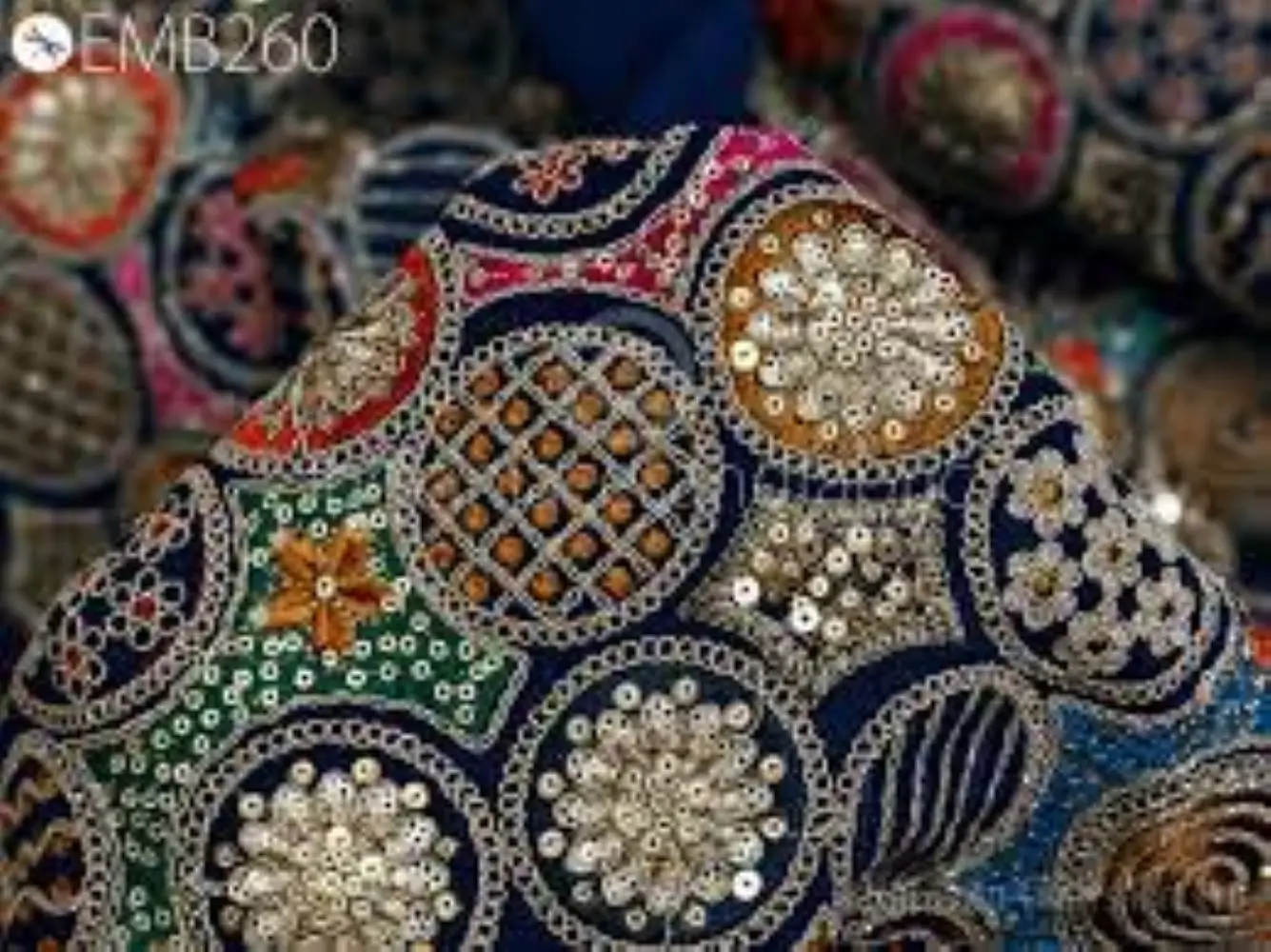 Роскошная вязаная индийская вышитая бисером вышивка из Дубая бархатная ткань для одежды Cheongsam