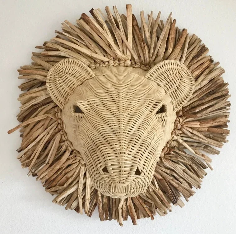 High quality Eco-friendly Weaving Wicker Lion Head Wall Hanging Luxury Decor 2023 made in Vietnam