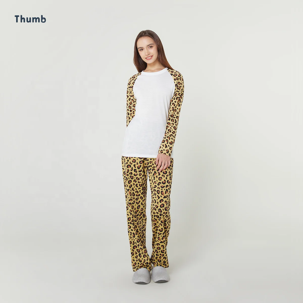 Leopard Printed Sleepwear T shirt and Pants PJS Set Pajama for Women Christmas Winter Collection Raglan T-shirt