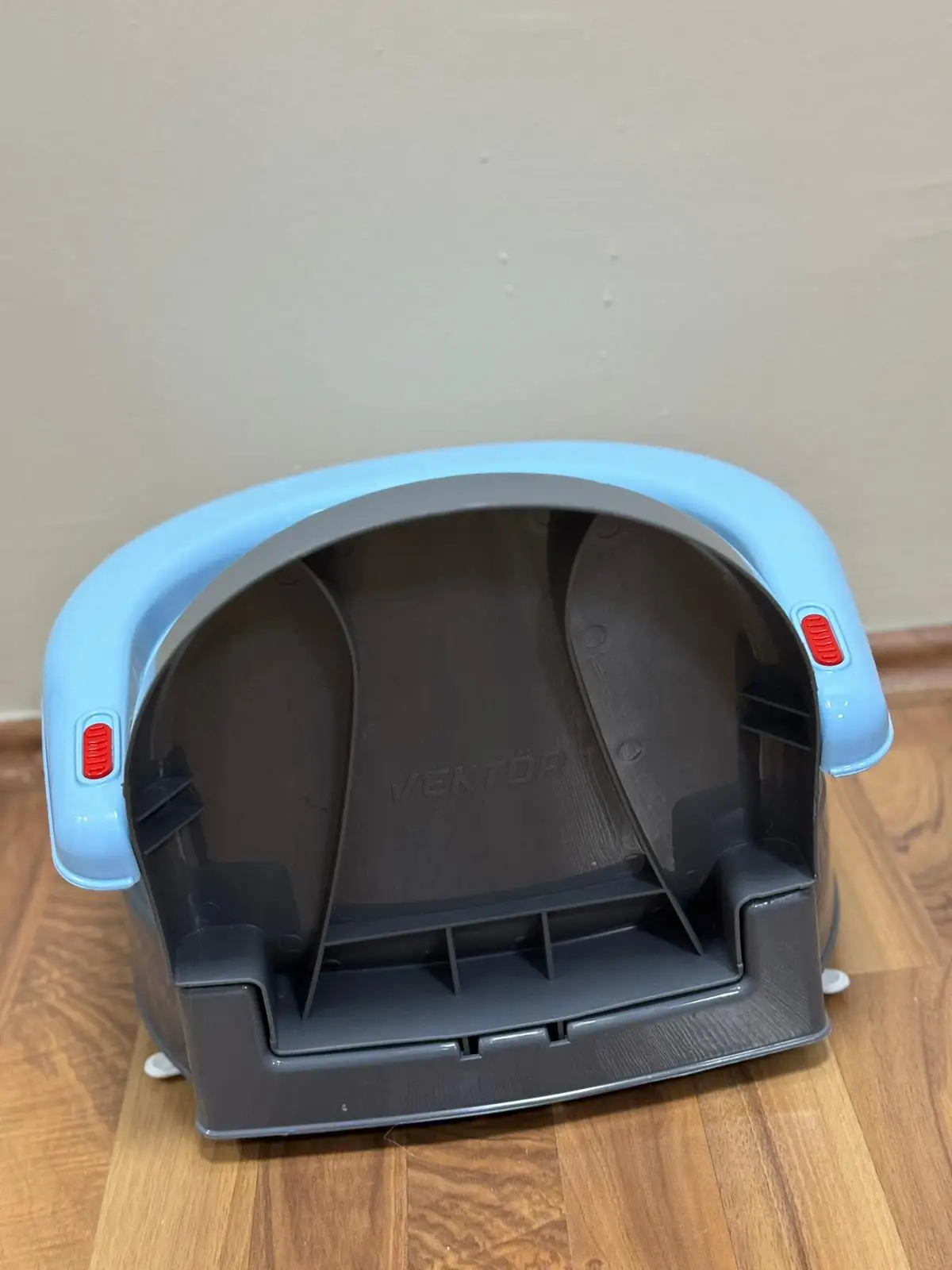 Foldable Infant Baby Bath Seat and Chair Anti-Slip for Toddler Bathroom Use for Cleaning and Bottle Warmer