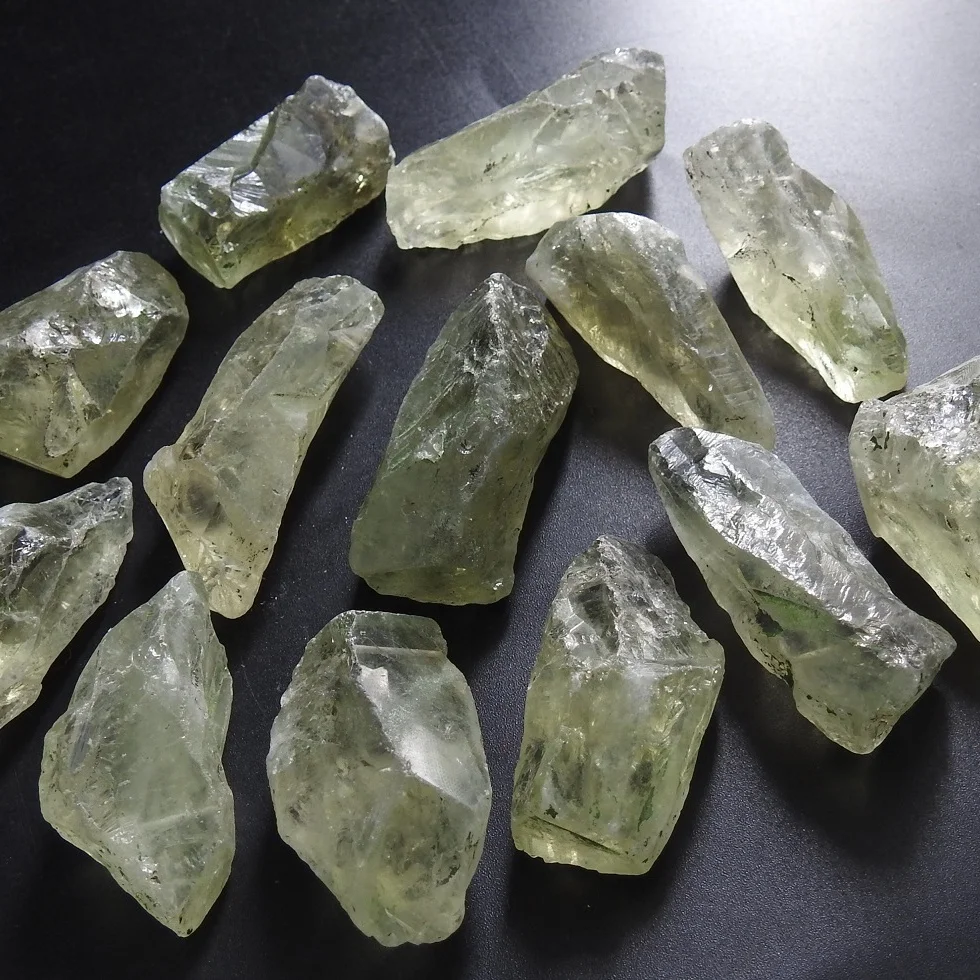 Green Amethyst Natural Crystal Rough Sticks Healing Point Loose Raw Wholesaler Supplies New Arrival