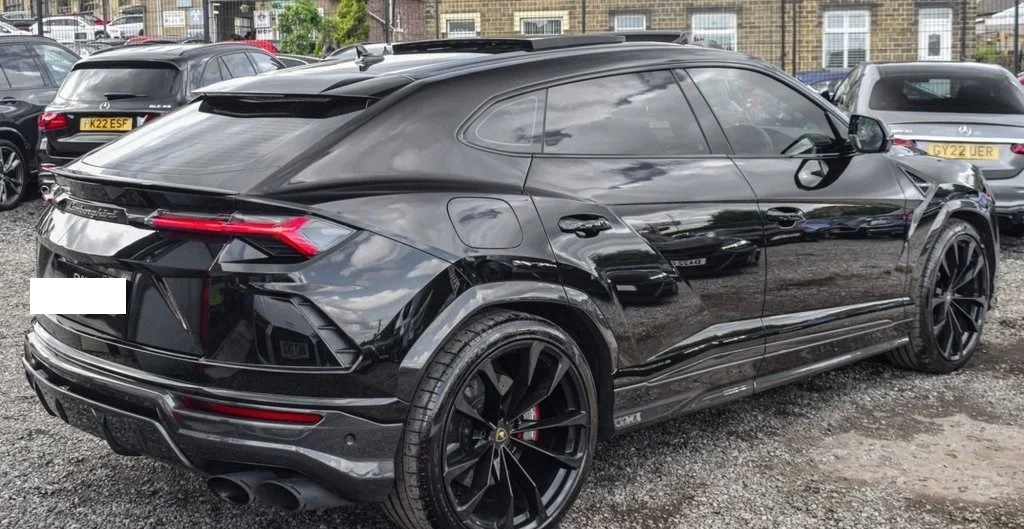 Lamborghini, Urus 2020(70) 4.0 V8 5d 641 BHP 5-Door PAN ROOF+HUD+B&O+ADAS PACK