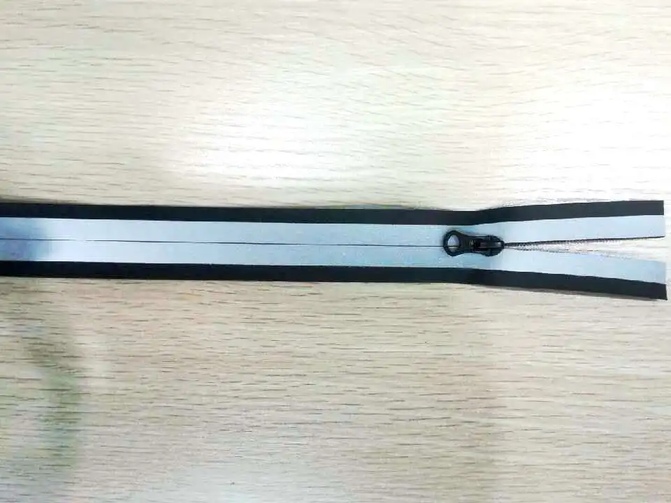 OEKO-TEX REFLEX LINE ZIPPERS