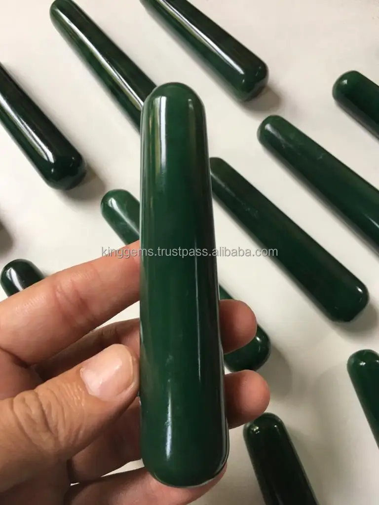 WHOLESALE NATURAL HEALING CRYSTAL GREEN JADE MASSAGE WAND WOMEN YONI MASSAGE HEALING STONE DILDO GREEN GEMSTONE SMOOTH WAND