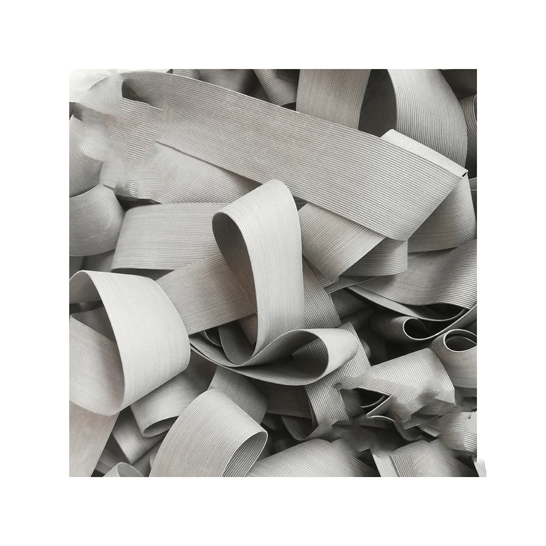 Hot Selling SUPERPOLY 20 Polyisoprene Natural Rubber Thread Scrap  Goods Recycled Rubber