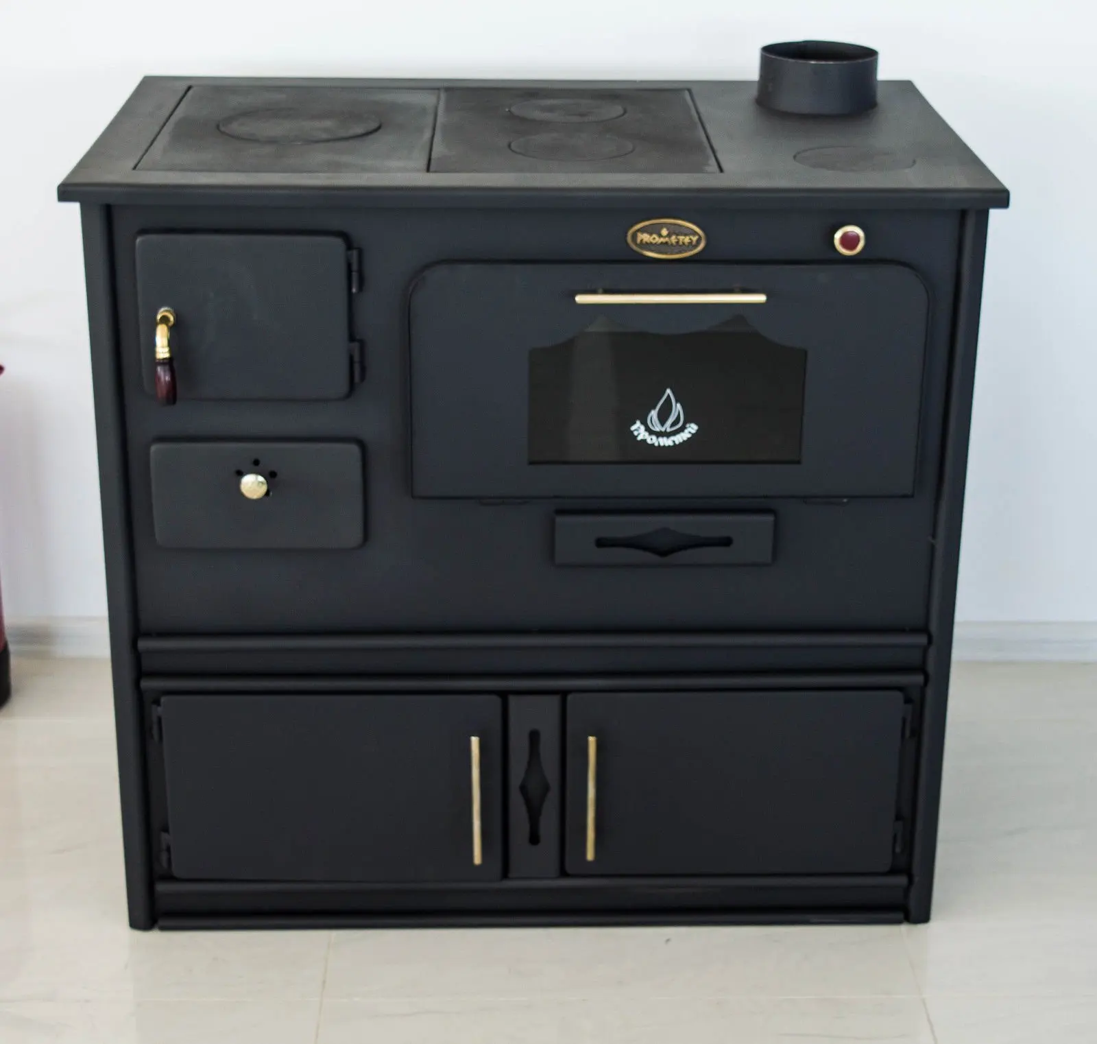 Hot Selling Standing Type Wood Burning Cooking Stove for Hotel Villa Apartment
