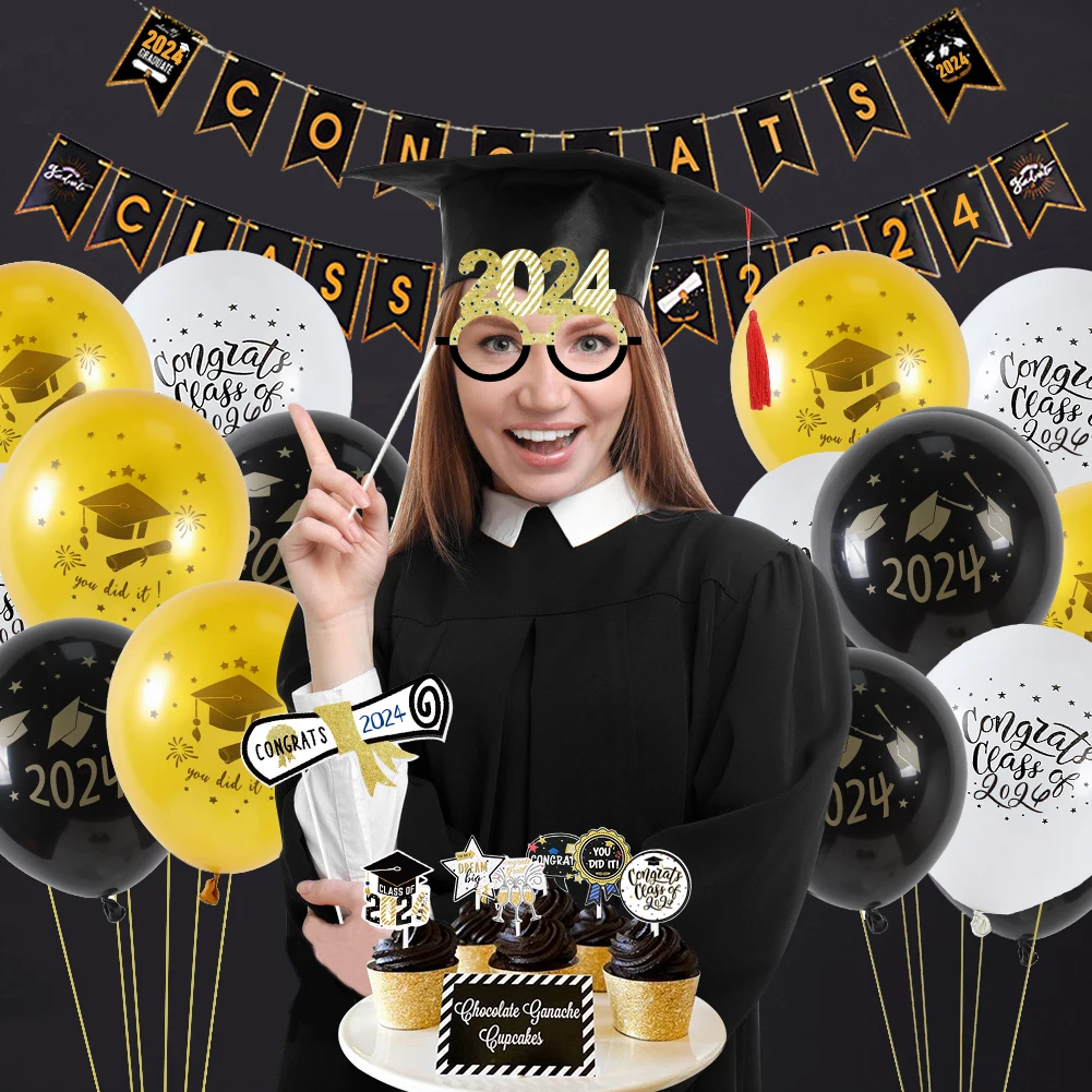 85pcs Cake toppers graduation props graduation decor balloons  2024 Graduation Party Decoration Set
