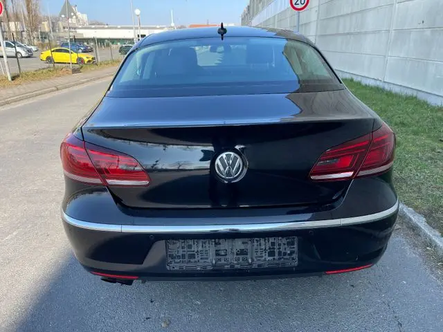 2012 USED VOLKSWA GEN PASSAT LHD