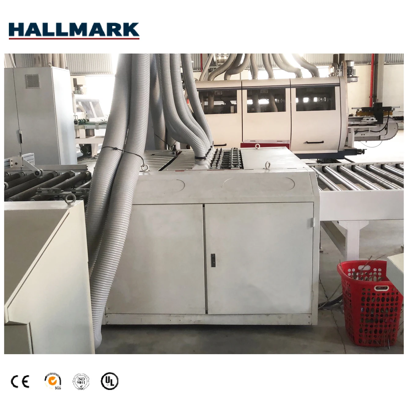 HALLMARK cutting machine for SPC flooring production line
