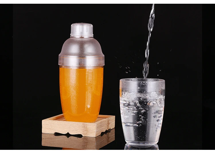 Пластиковый многоразовый шейкер с логотипом на заказ для пищевых продуктов прозрачной шкалой набор пластиковых шейкеров коктейлей
