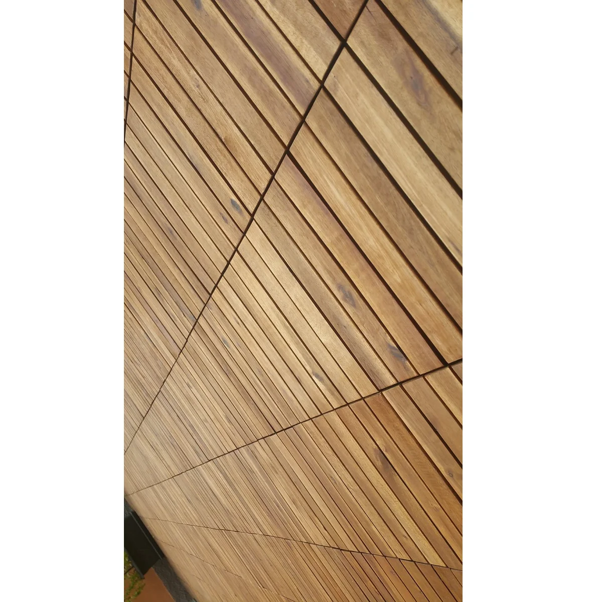 Wood deck tile 12 slats wholesale Vietnam garden walkway cheap composite decking tiles decor