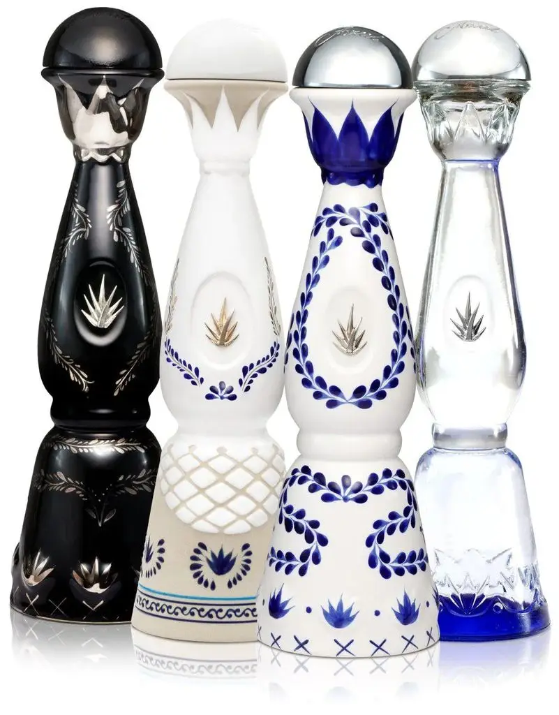 Original Clase Azul Reposado Tequila Ceramic 750mlBottle / Hand Painted / 750 ml Size for sale