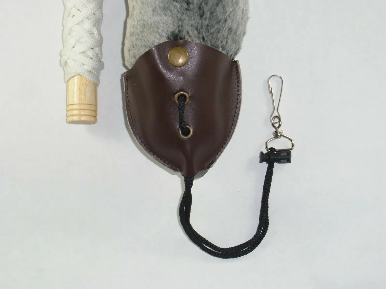 Falconry Artificial Fur Rabbit Lures for Training Bird Falconry Equipment with Leash and Creance