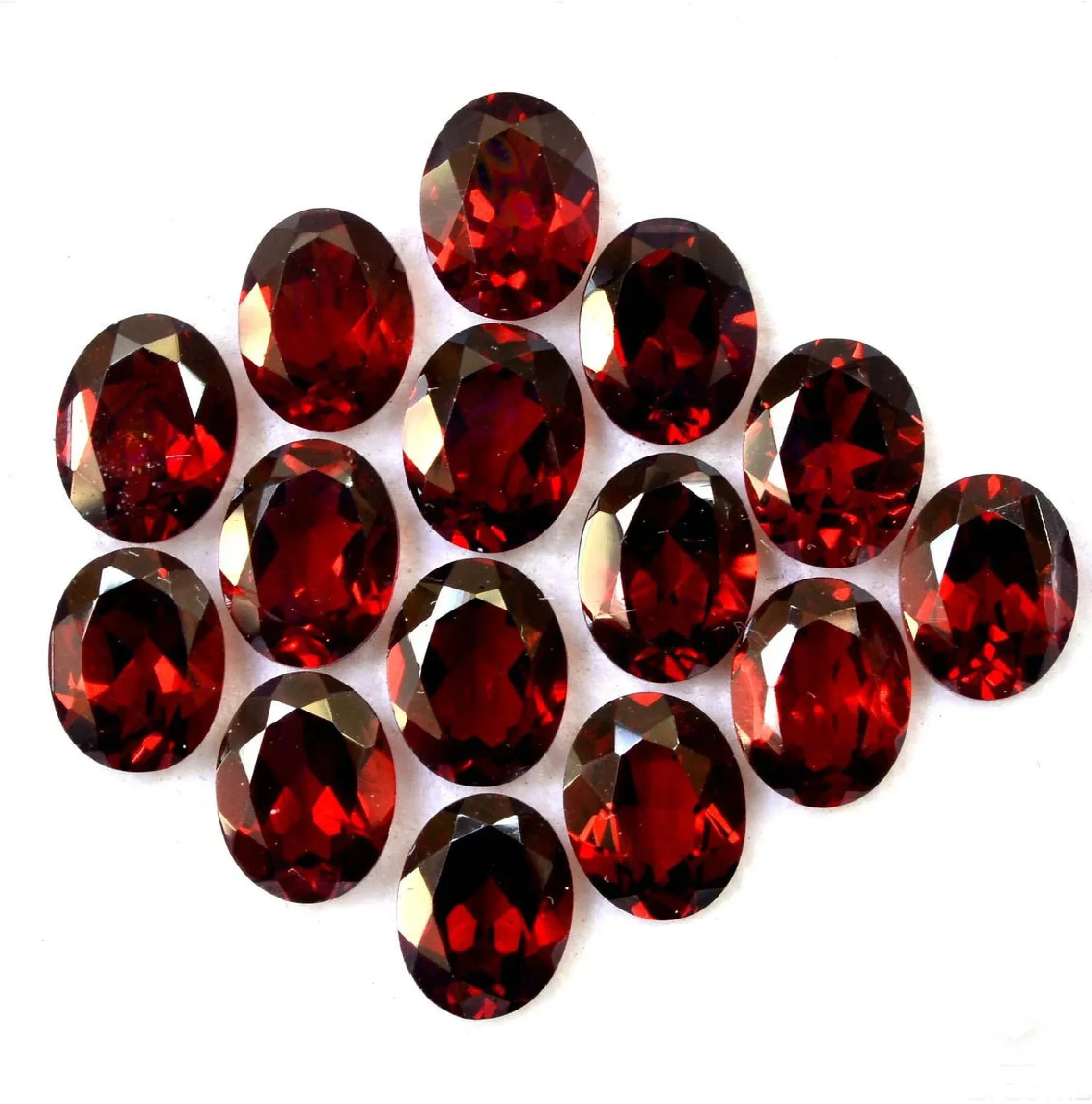 High Quality Red Mozambique Garrnet Cut Shape Size Oval Round Pear Faceted Garnet Gems loose Stone