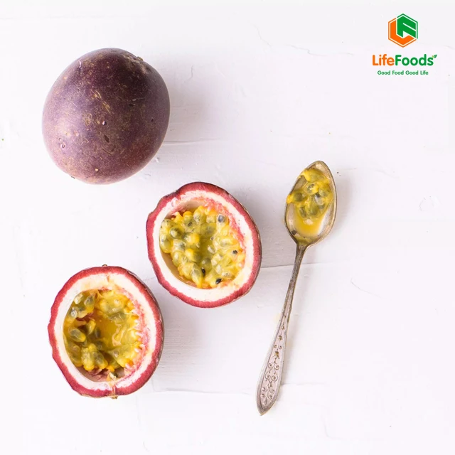 Type maturity storage standard competitive good products fresh fruit Fresh Passion Fruit Lifefoods from Vietnam