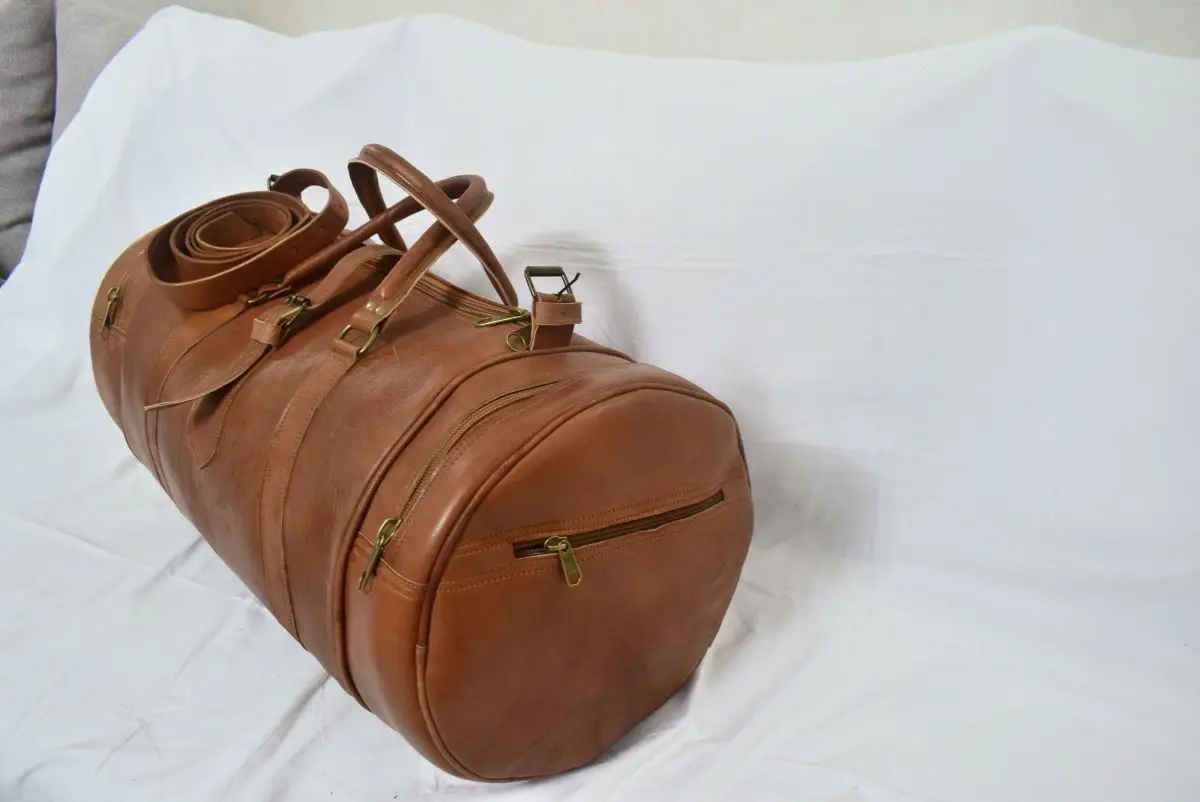 leather travel bag