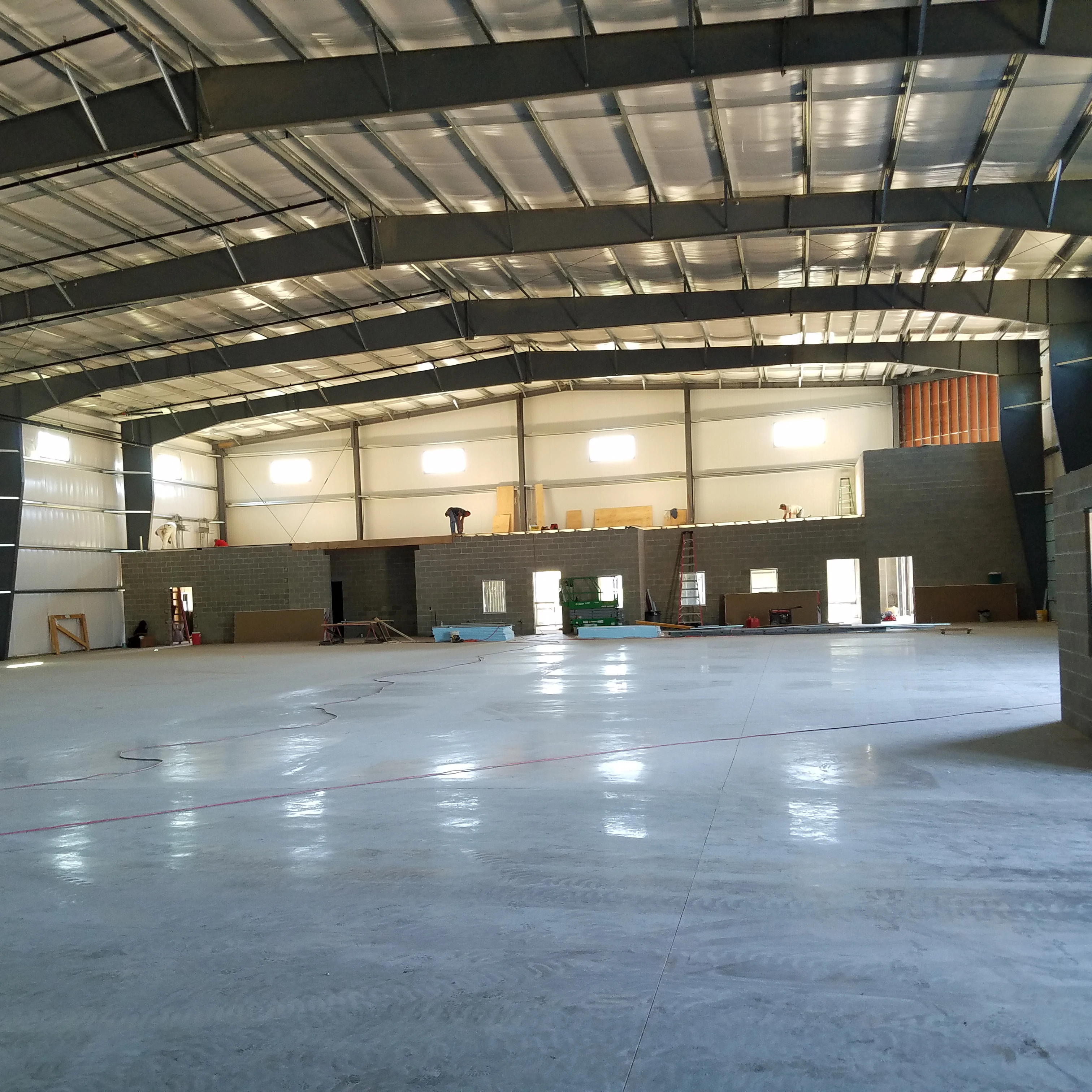 Factory Free Sample Welded Steel Structure Carbon Steel I-Beam Building Kit Steel Structure Building
