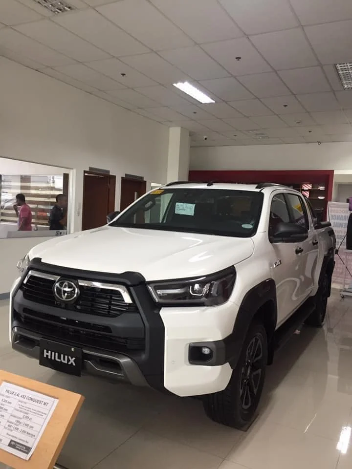 HILUX-9.jpeg