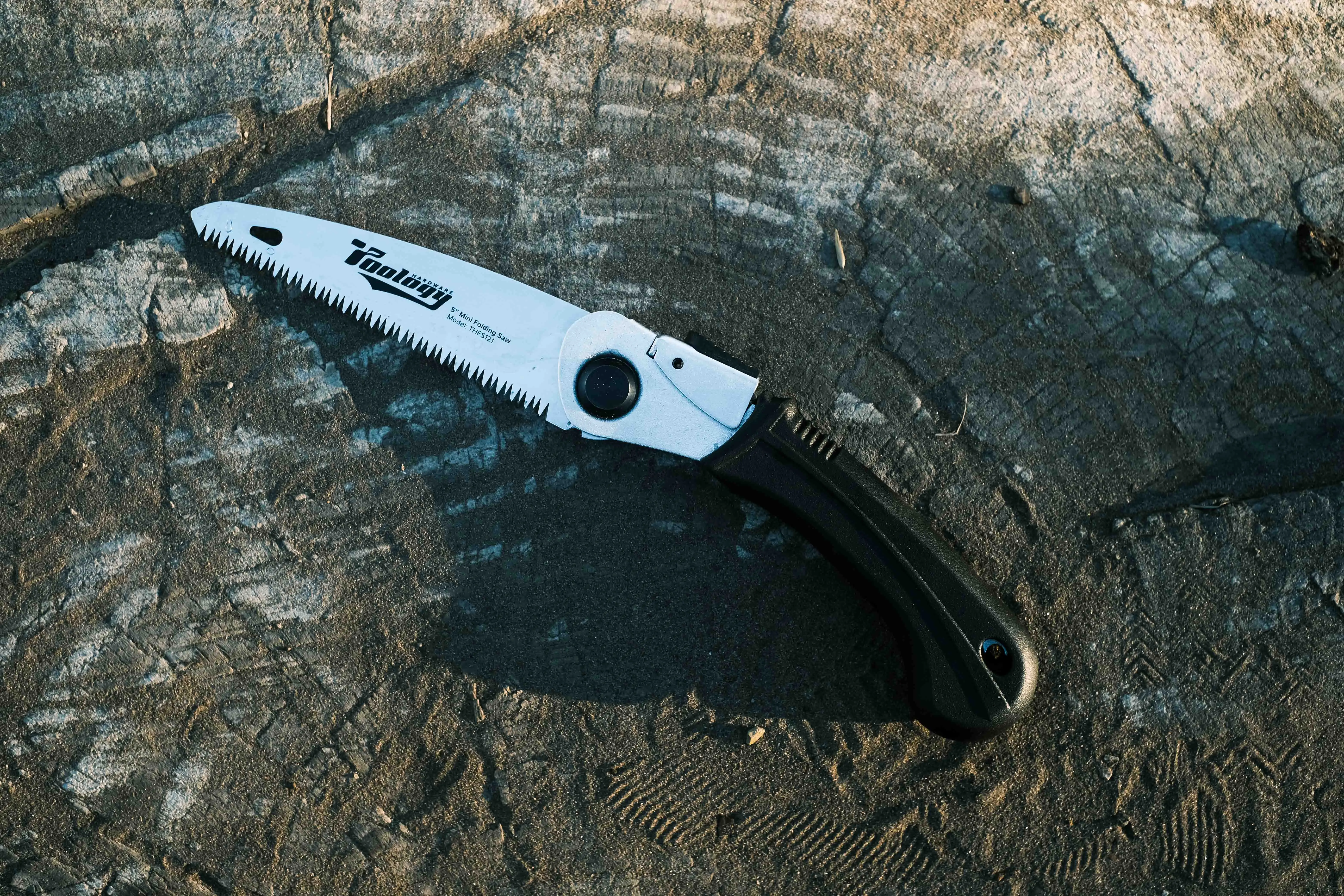 Mini Folding Saw