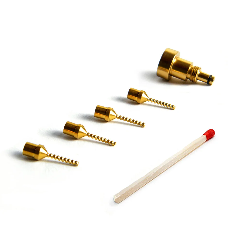 Two components Dispensing valve