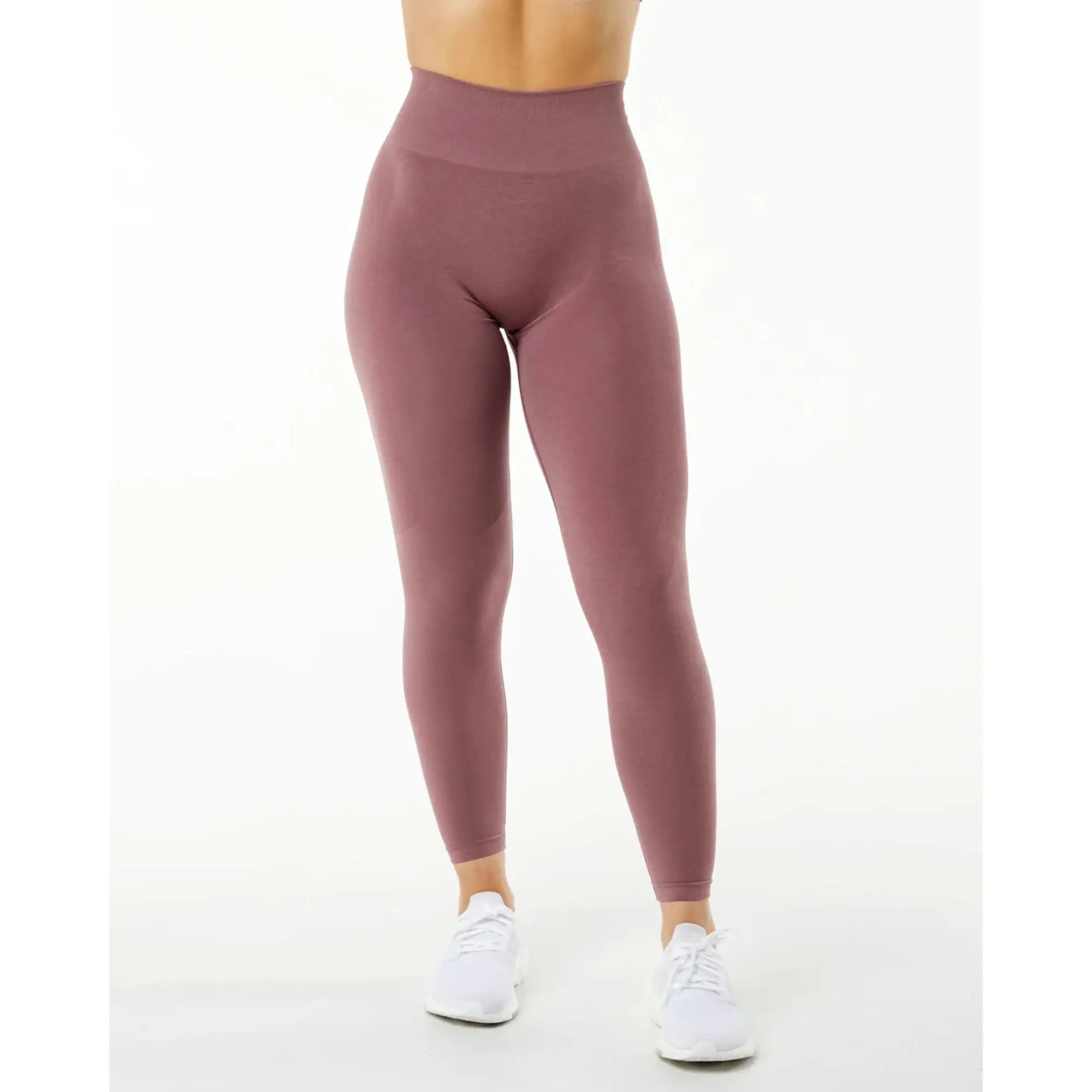 Seamless Knit Fabric 51% Polyamide 38% Polyester 11% Elastane Tapered High Waisted Rose Womens Seamless Scrunch Legging