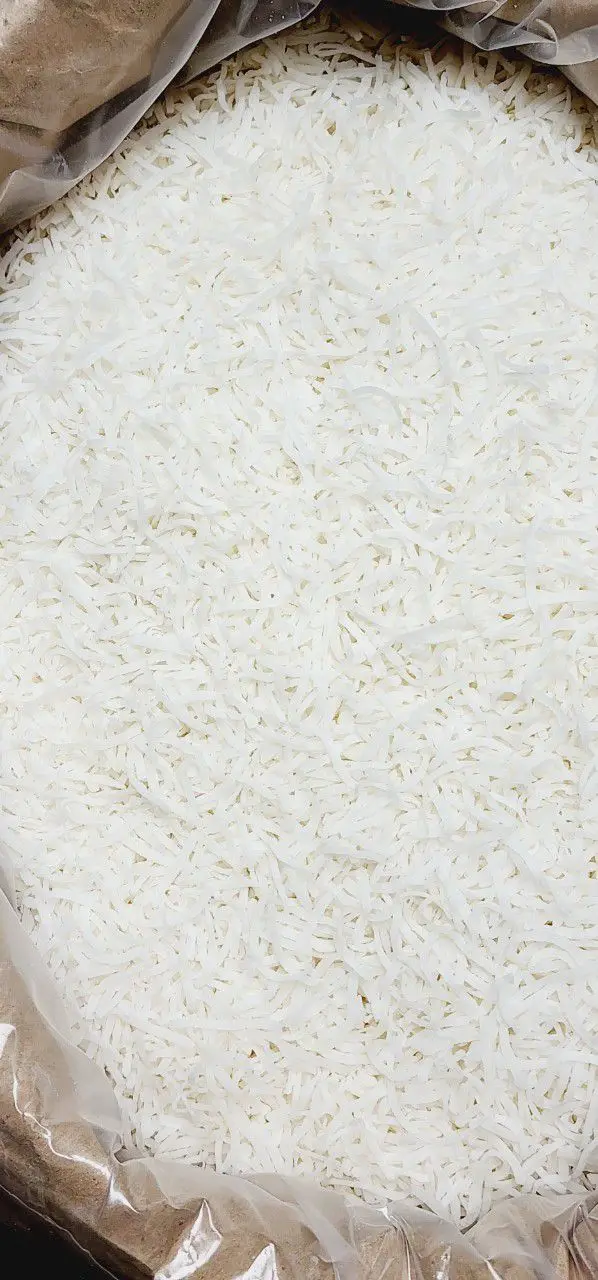 VIETNAM DESICCATED COCONUT HIGH FAT 60-65% Fat /LOW FAT 30-40% 0 FOR EXPORT USA, Europe, UAE