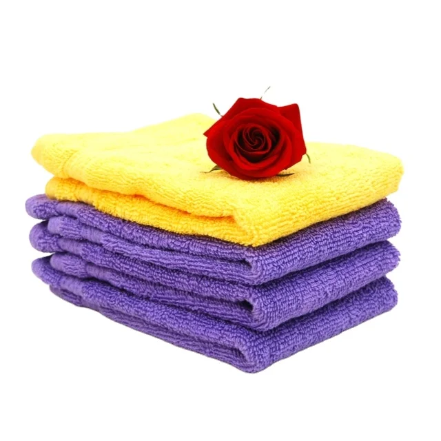 Best Quality 100% Cotton Bath Towel Elegant Design Soft Premium at Affordable Price