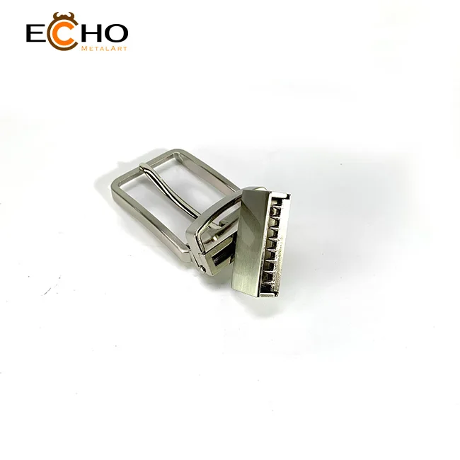 Hot sell easily used twistable 30 mm pin buckle with satin alloy