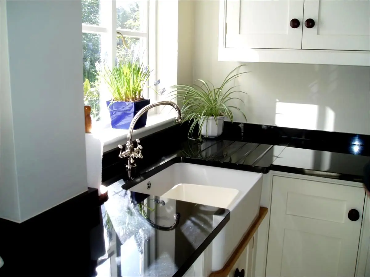 Polished  Absolute Black Granite Slabs