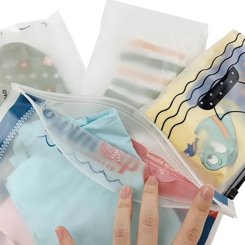Biodegradable Frosted Matte Ziplock Bag Resealable Waterproof EVA CPE PVC Towel Dress T-shirt Clothes Packaging Bags
