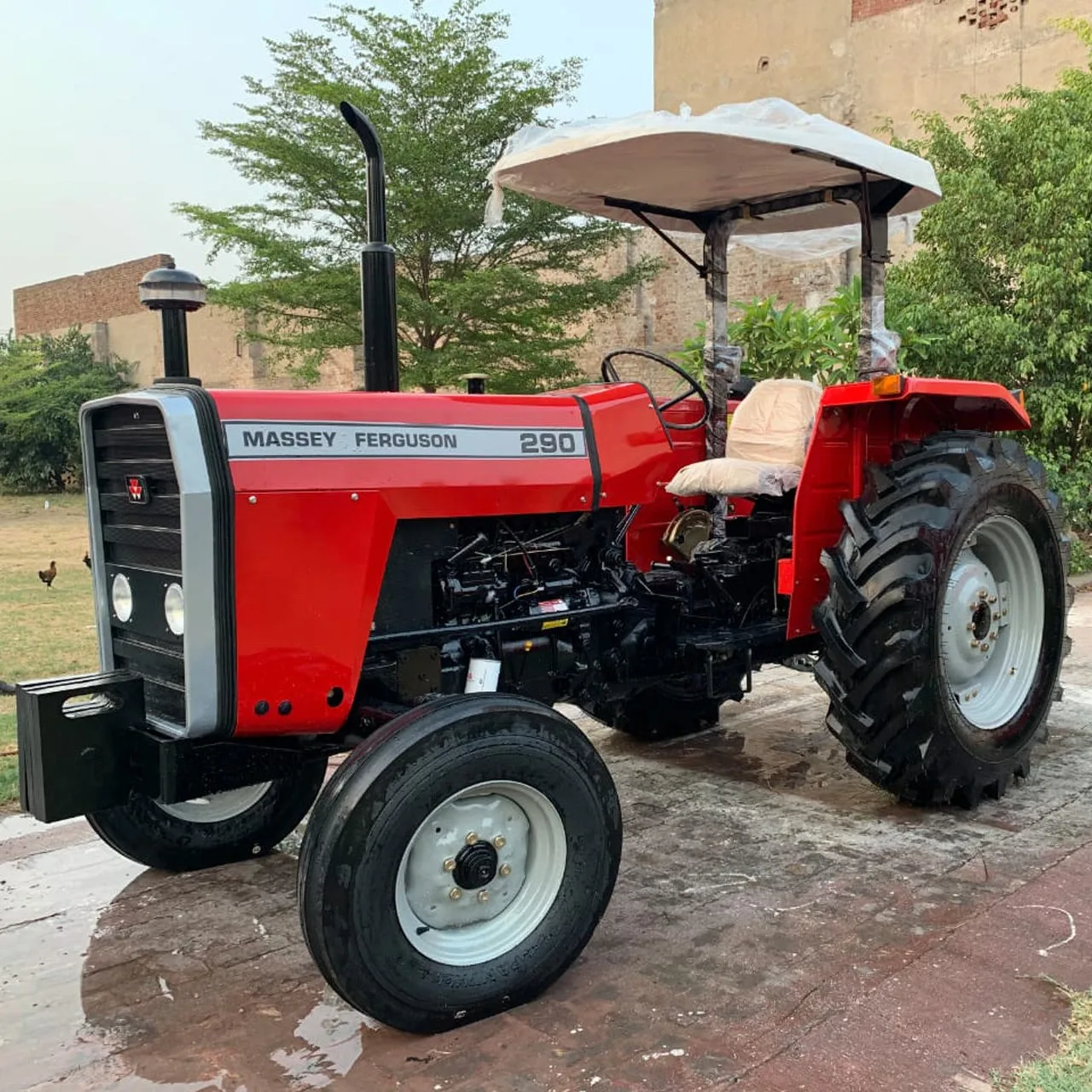 Amazing high quality Brand new fast MasseyFerguson MF 2902wd/4wd 88HP Agriculture wheel Tractors compact customizable for sale