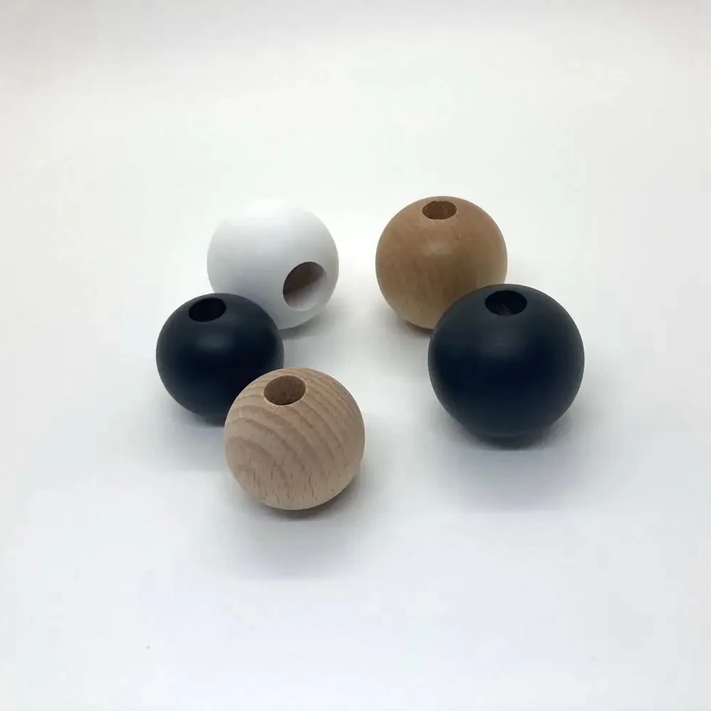 Vietnam OEM Home Deco Smooth Finger Touch Best Selling Painted Diffuser Customized Shape Glass Bottle With wooden Base cube