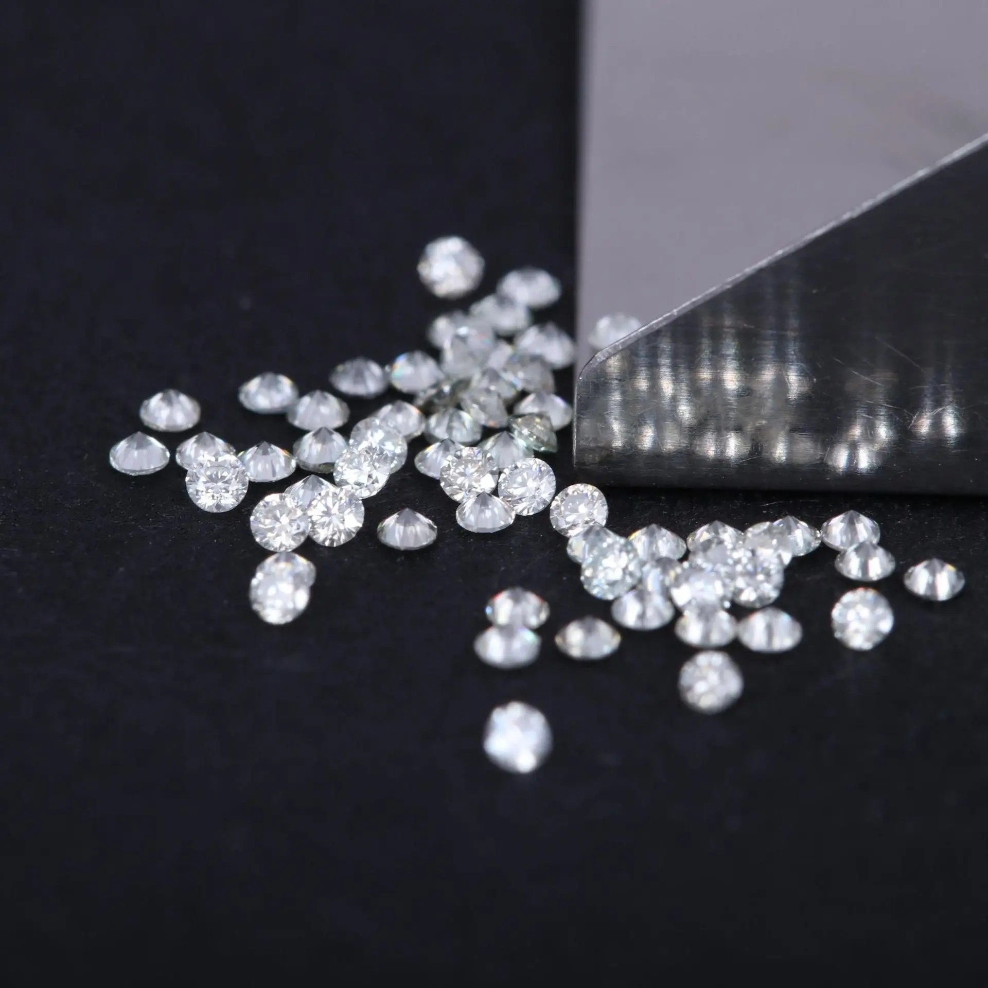 +6.5-11 Size DEF Colour VVS-I Clarity 1.80-2.70 MM Round Cut CVD Diamonds Lab Created Diamond Loose Lot For Luxurious Jewelry