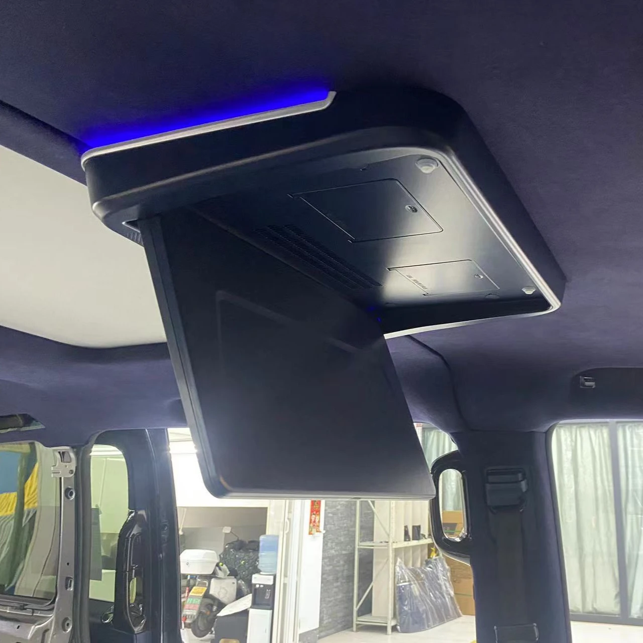 New style car interior accessories Luxury Touch Screen Ceiling Van TV vehicle monitor advertising display For Business Car van