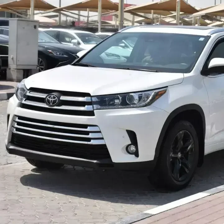 Используется 2019 TOYOTA HIGHLANDER внедорожник