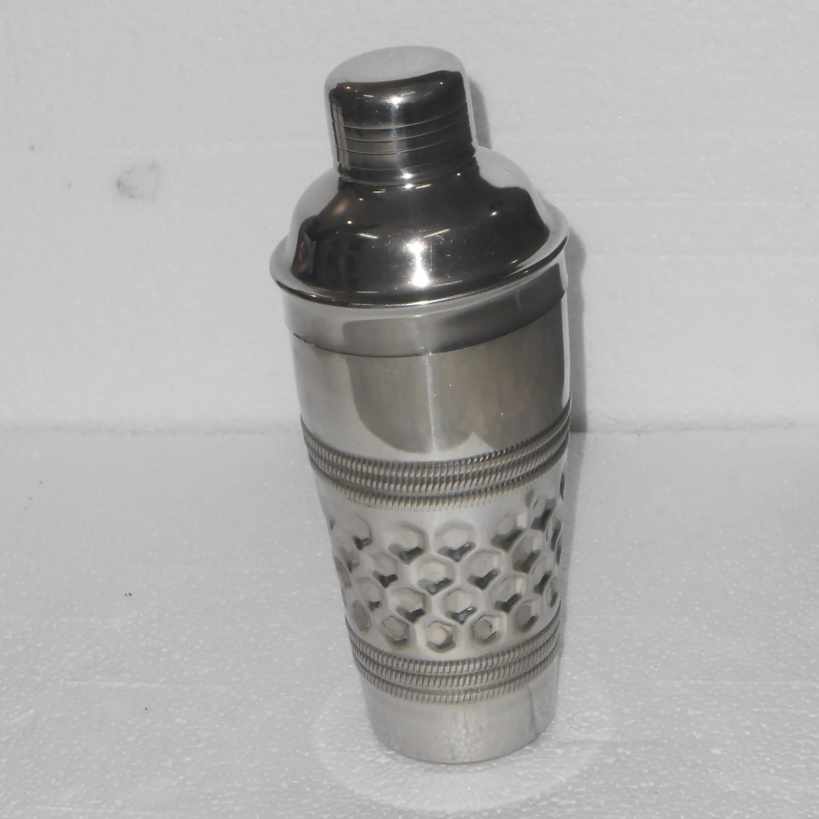 Wholesale Metal Cocktail Shaker Soft Drink Mixing Mojito Shaker Use For Home Making Cocktail Shaker