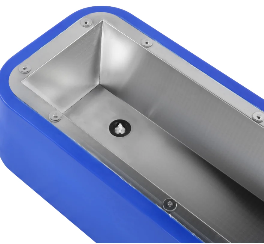 Exceptionally Durable 4m Stainless Steel Liner Heated Water Troughs for Cows