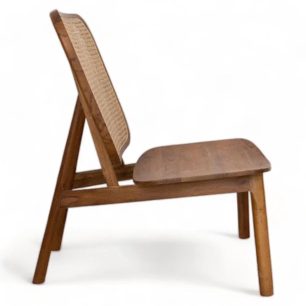 Leisure Accent Teak Wooden Lounge Chair with Rattan Comfortable Relaxing Seater for Bedroom Hotel Terrace & Living Room Sofas