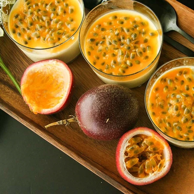 Wholesale High Quality FROZEN PASSION FRUIT PULP CONCENTRATE PUREE with Seed Seedless Whatsapp 0084 989 322