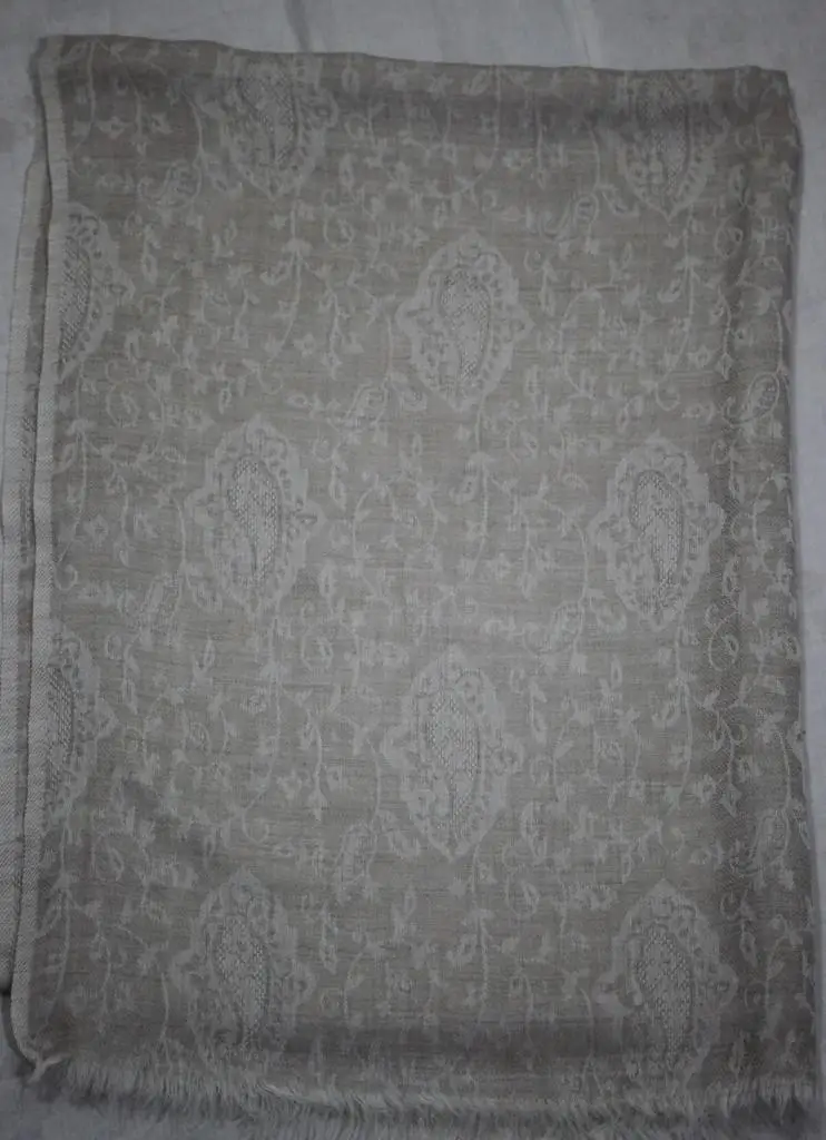 100% Pure Cashmere  Pashmina Wool Shawls with Self Designs Kashmir Shawls With Self Woven Designs