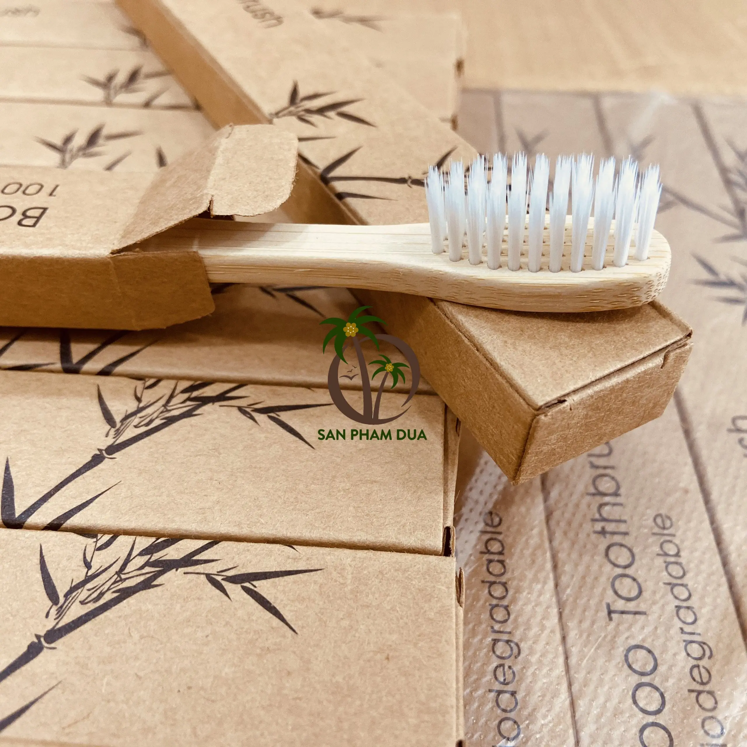 BAMBOO TOOTHBRUSH WITH CASE BRISTLE CHARCOAL BAMBOO TOOTHBRUSH CUSTOMIZED LOGO ECO-FIRENDLY NATURAL
