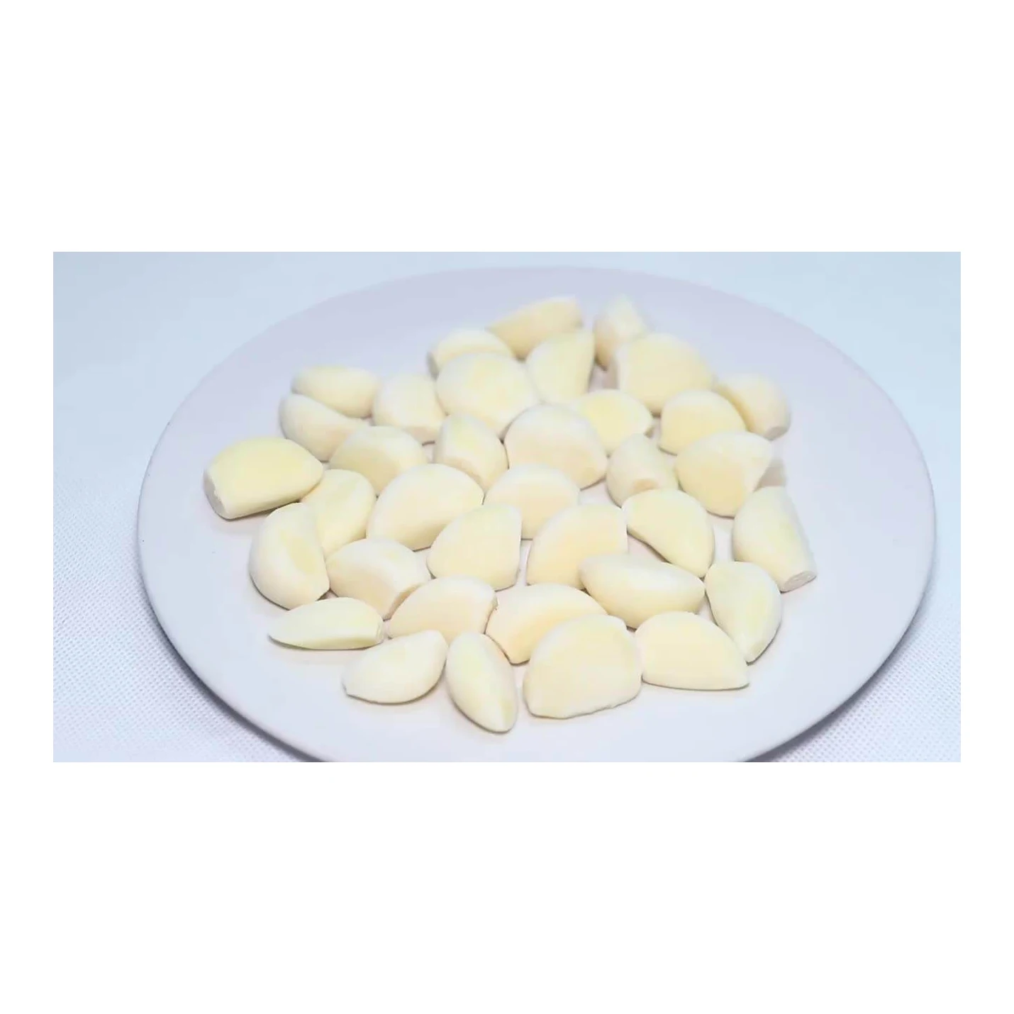 Bulk IQF Frozen Fresh Peeled Garlic Cloves