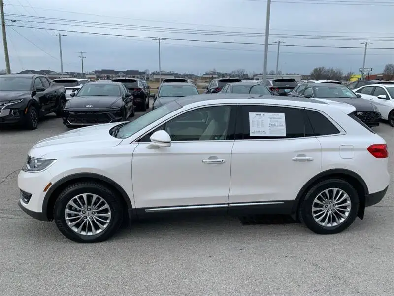 Аккуратно использованный 2018 Lin_coln M_K_X Select 4dr SUV товар для подержанного автомобиля доступен продажи быстрая доставка