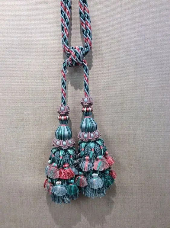 High Quality Wholesale Custom Cheap Unique Style 100% Soft Rayon tassel Curtain Tieback